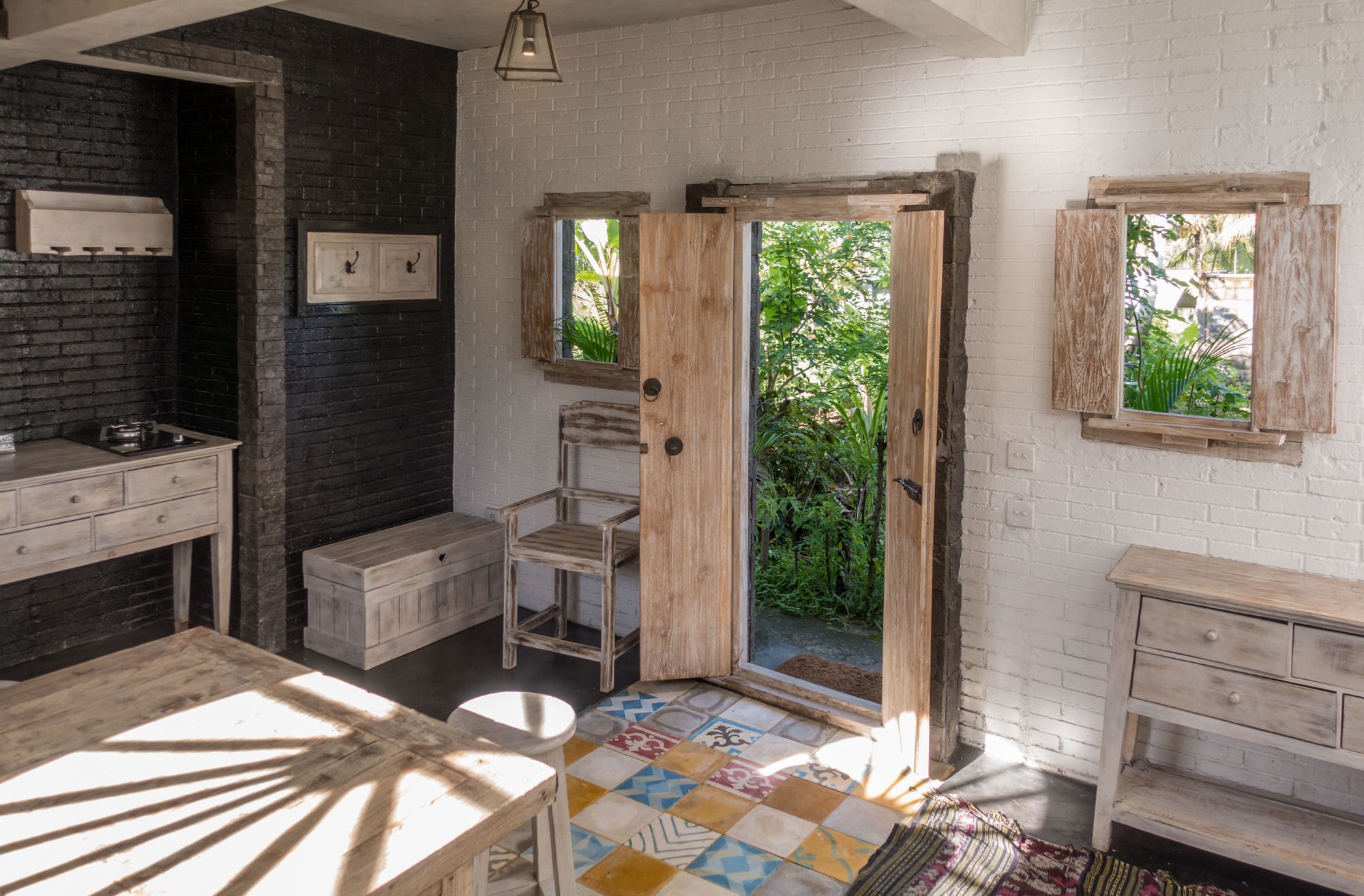 White Cubes Villa