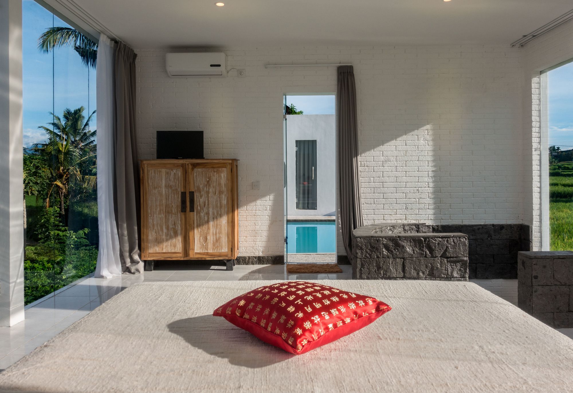 White Cubes Villa