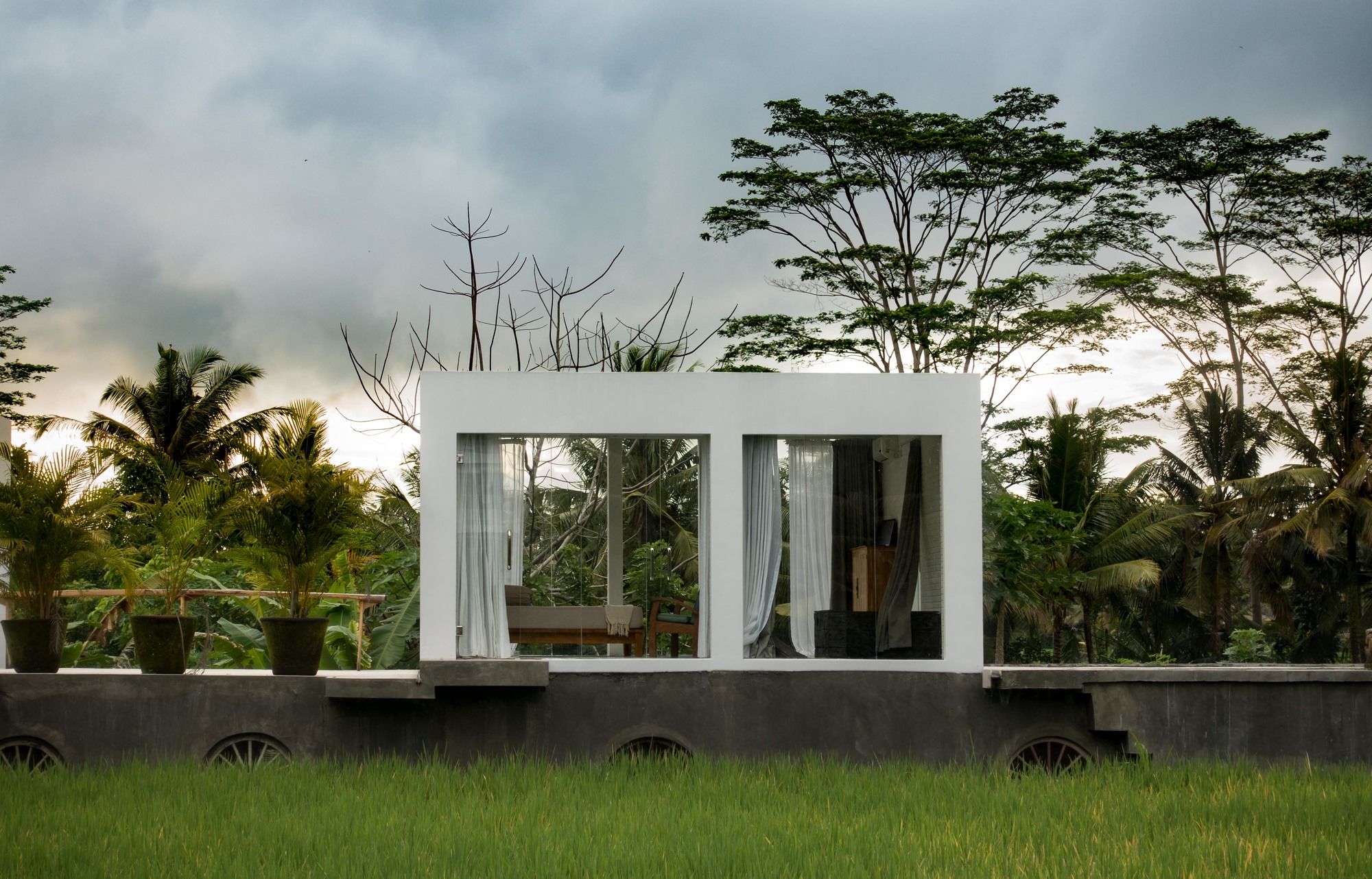 White Cubes Villa