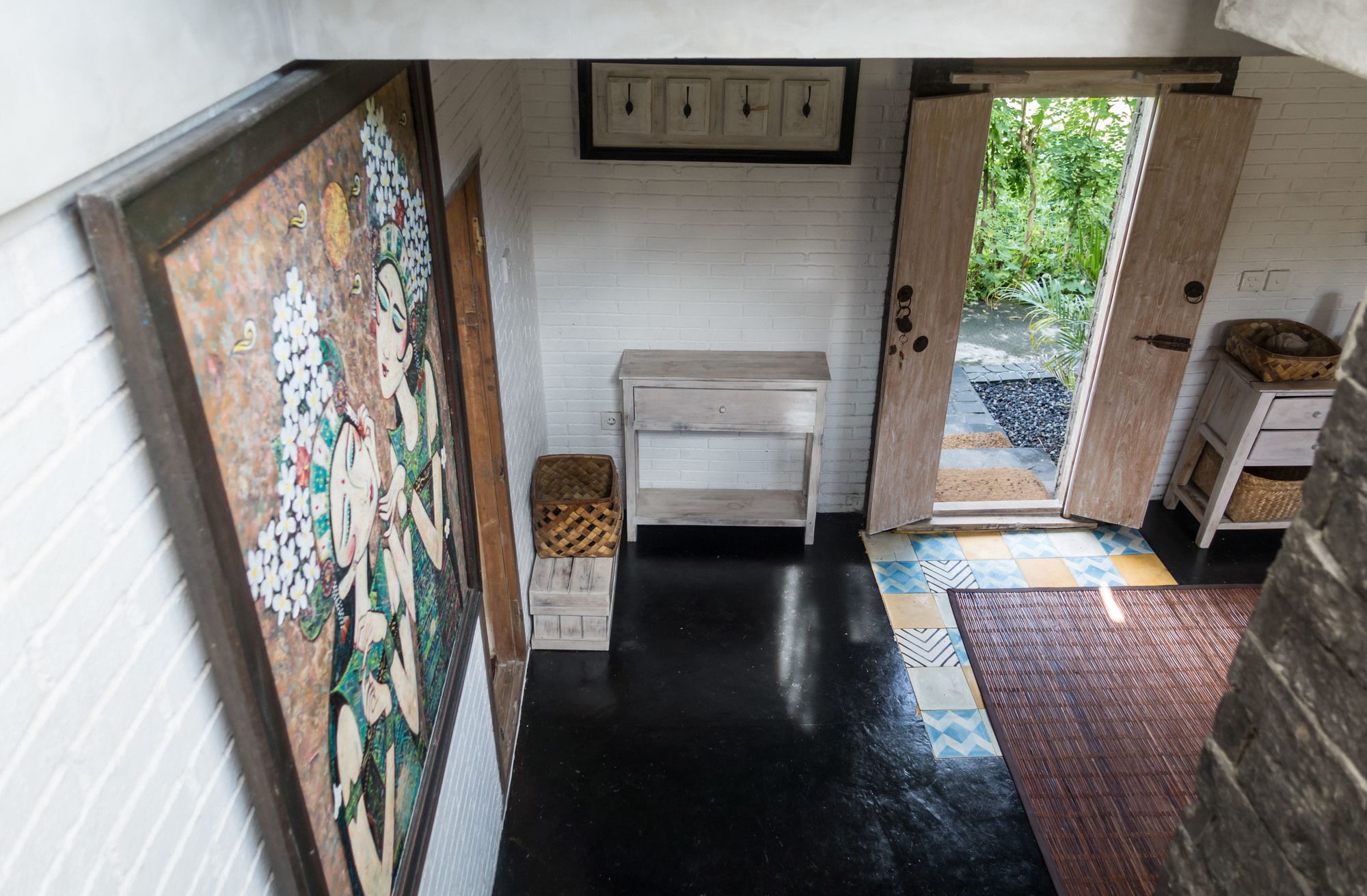 White Cubes Villa