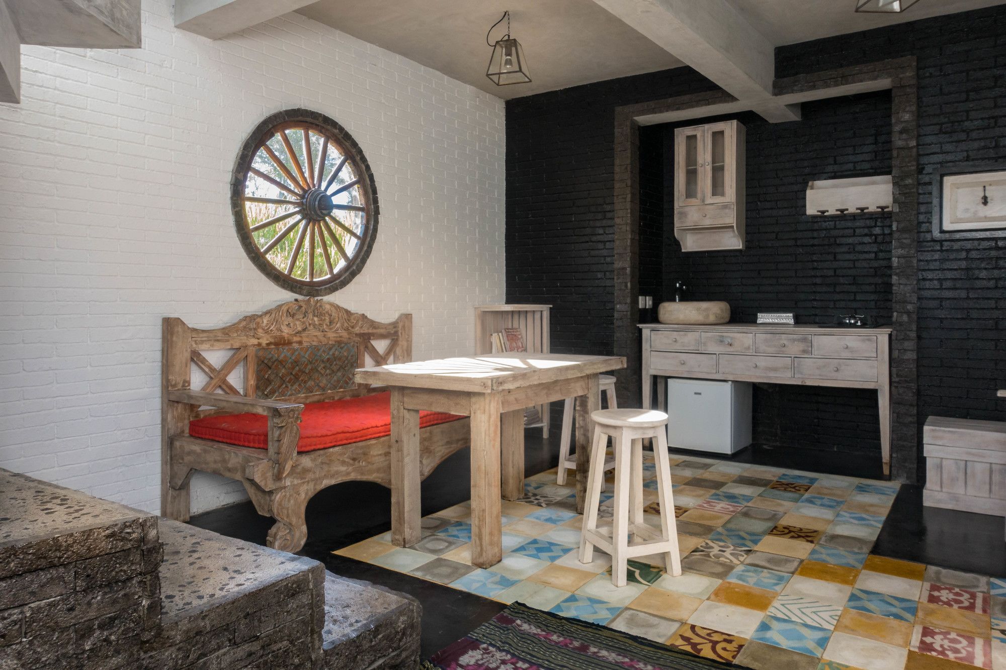 White Cubes Villa