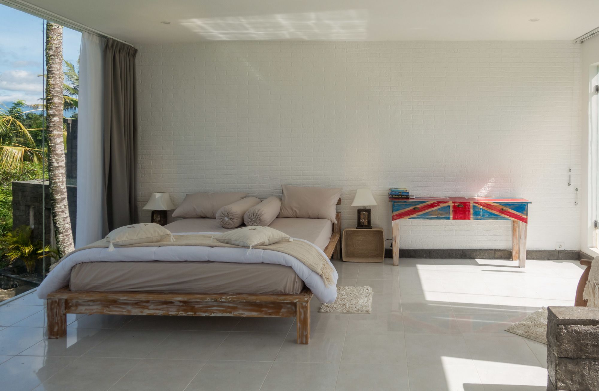White Cubes Villa
