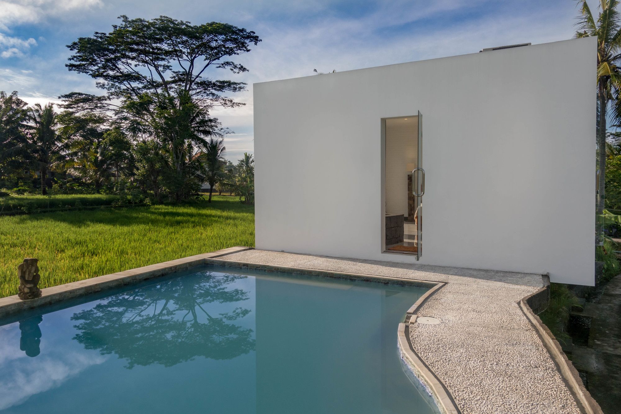 White Cubes Villa