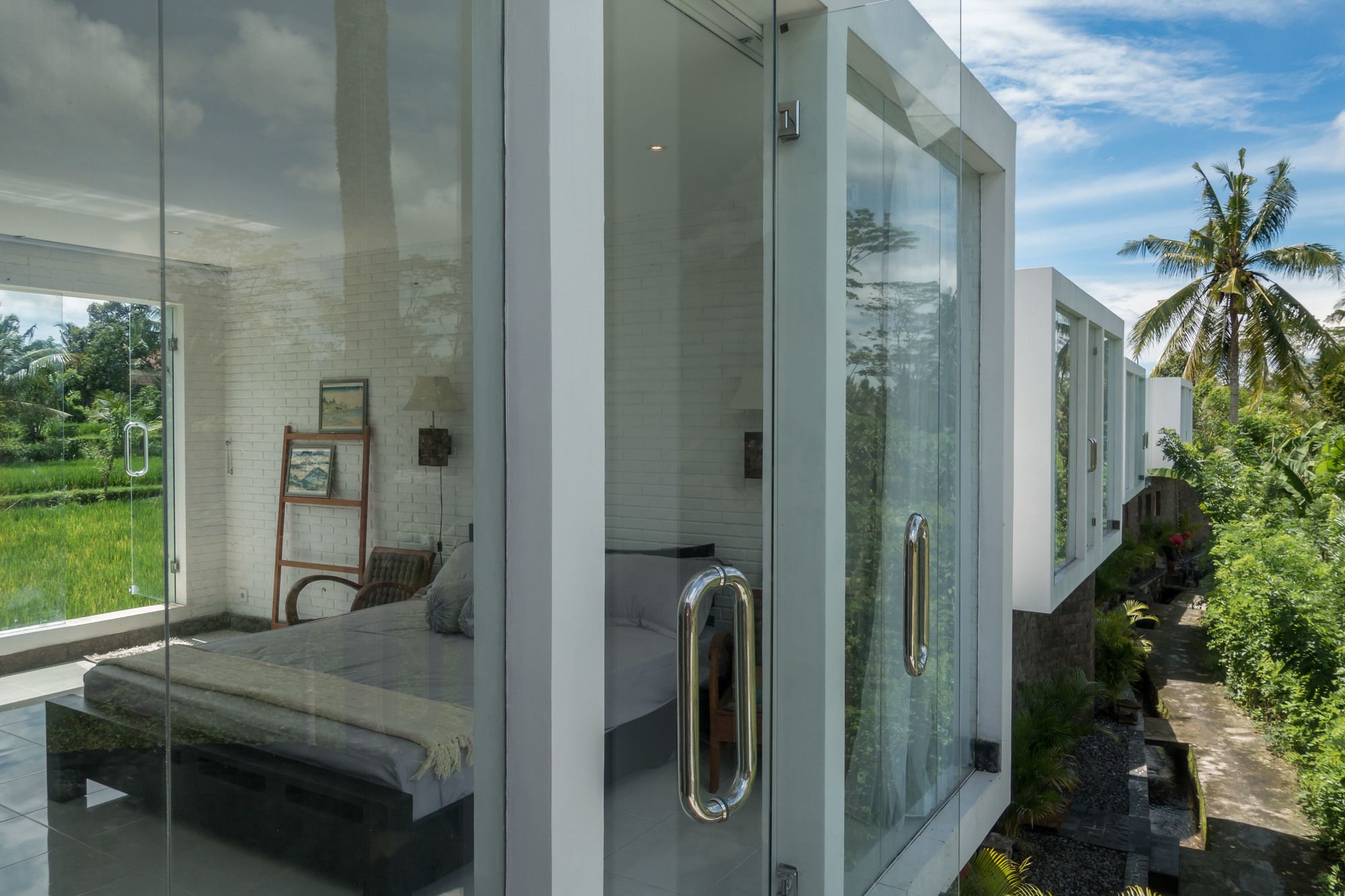 White Cubes Villa