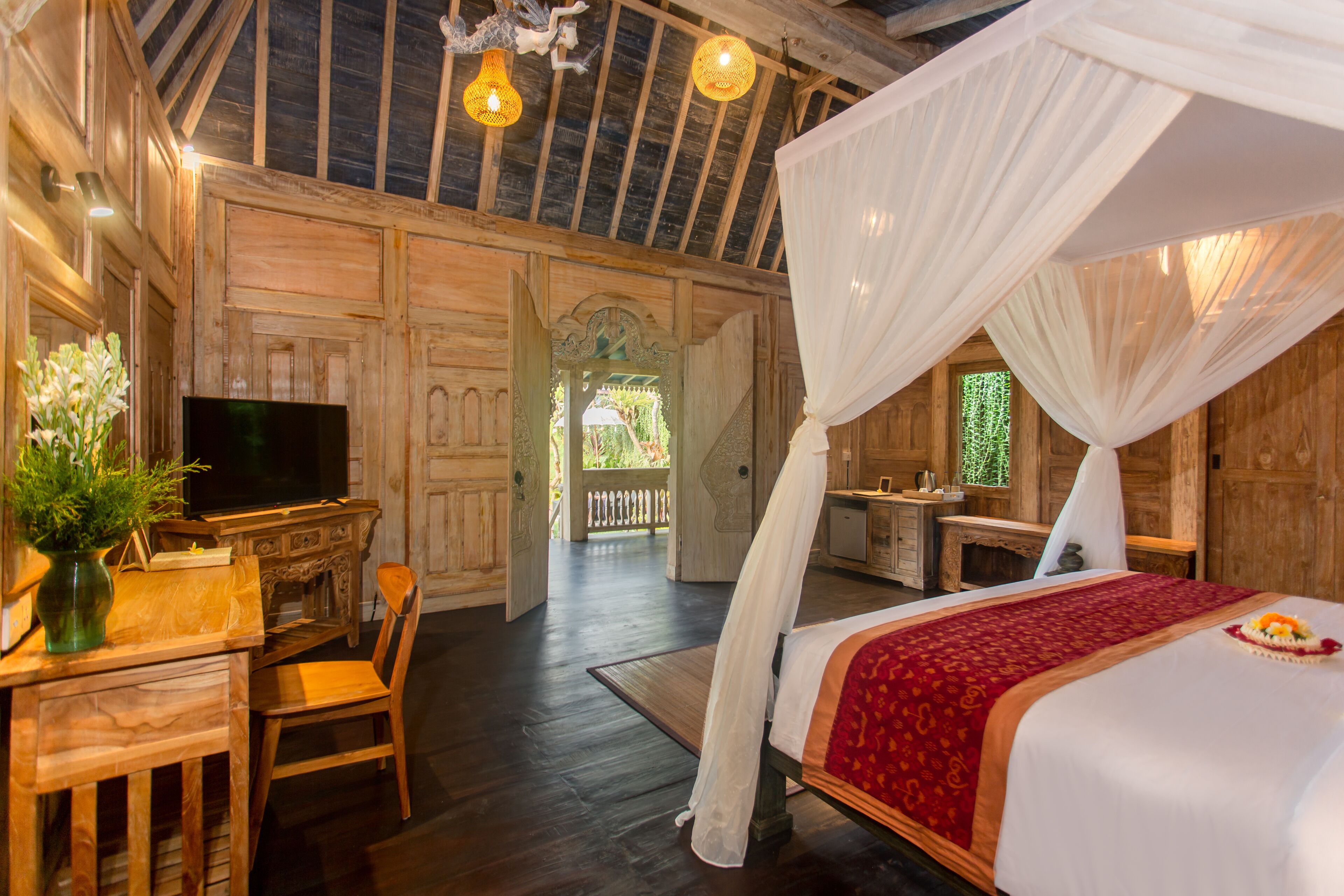 Wooden Ganeca Villas by Pramana Villas