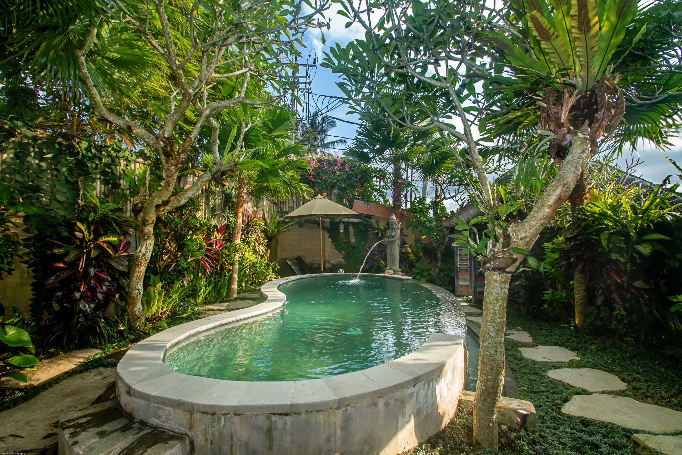 Wooden Ganeca Villas by Pramana Villas