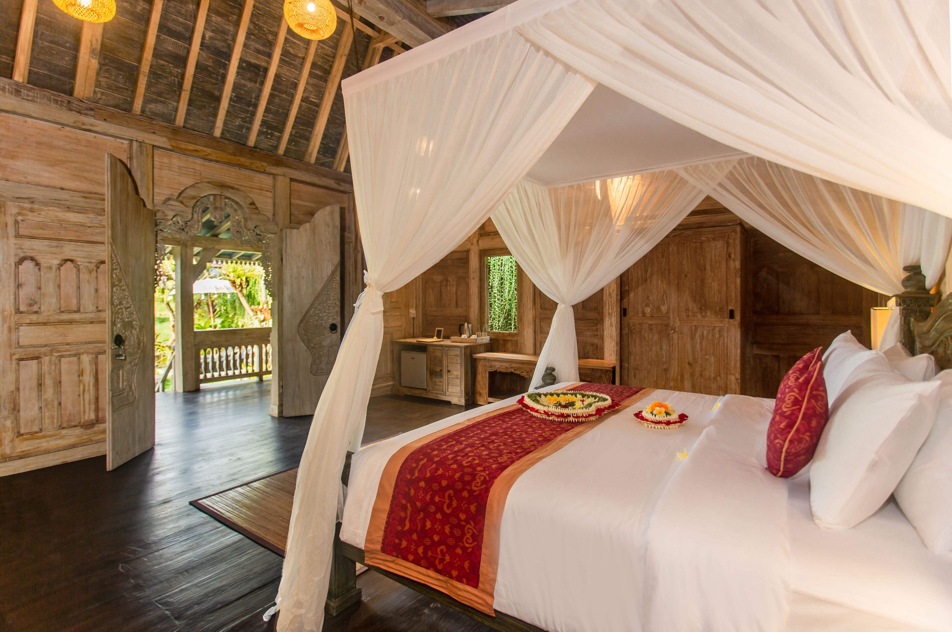 Wooden Ganeca Villas by Pramana Villas