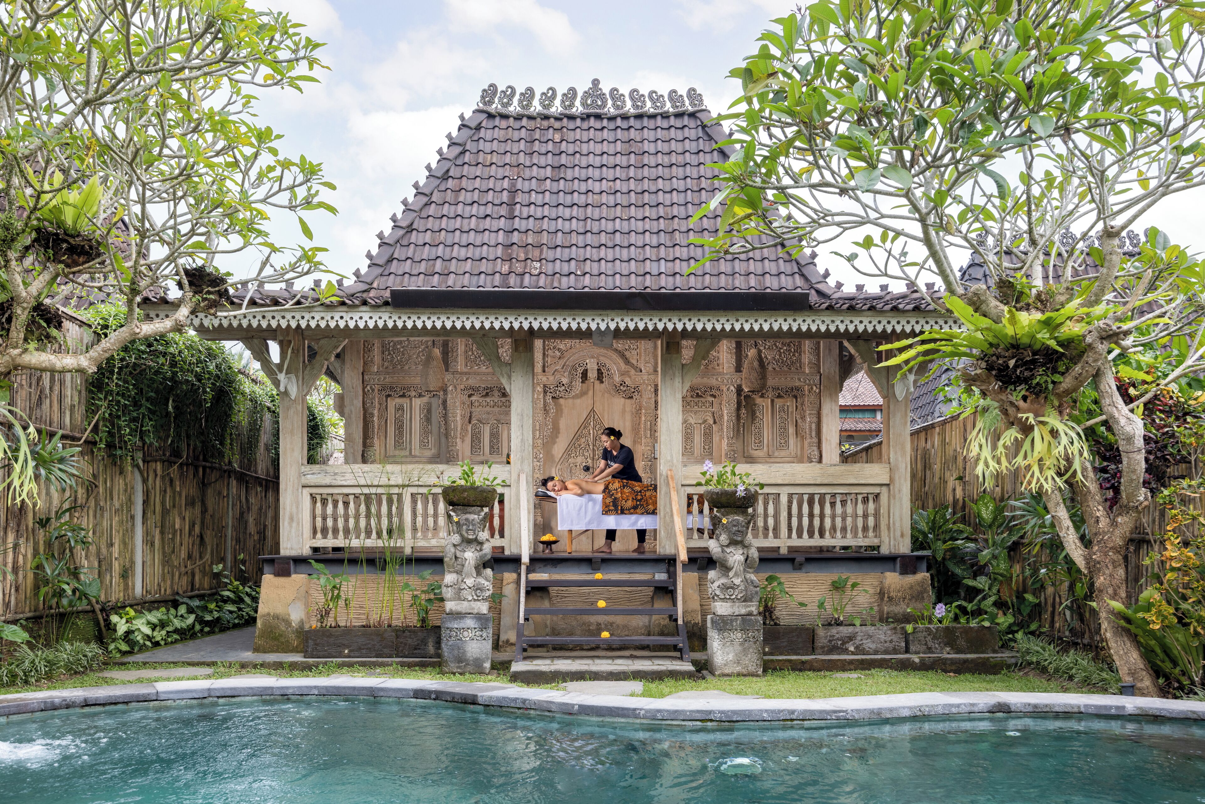 Wooden Ganeca Villas by Pramana Villas