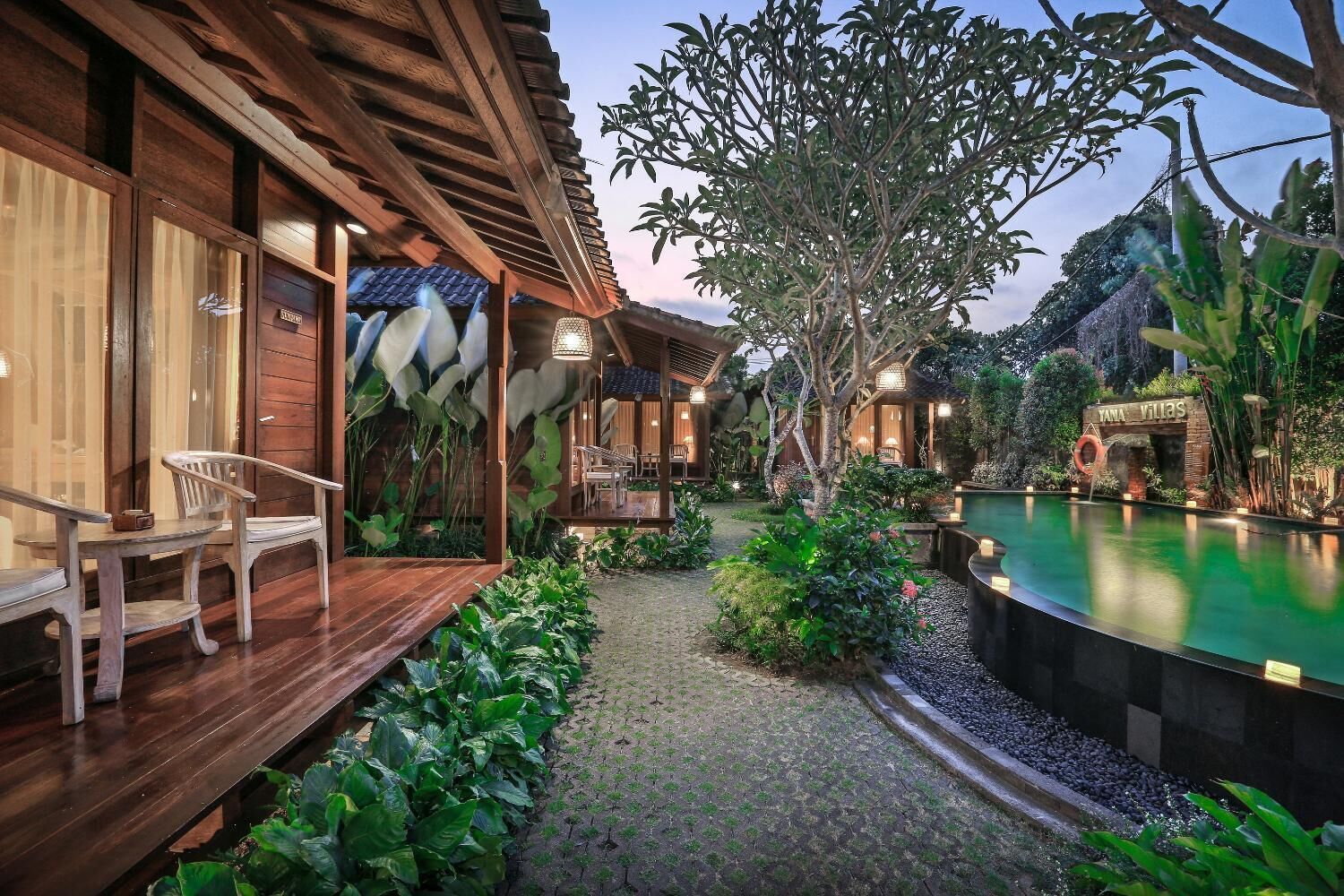 Yana Villas Kemenuh by Pramana Villas