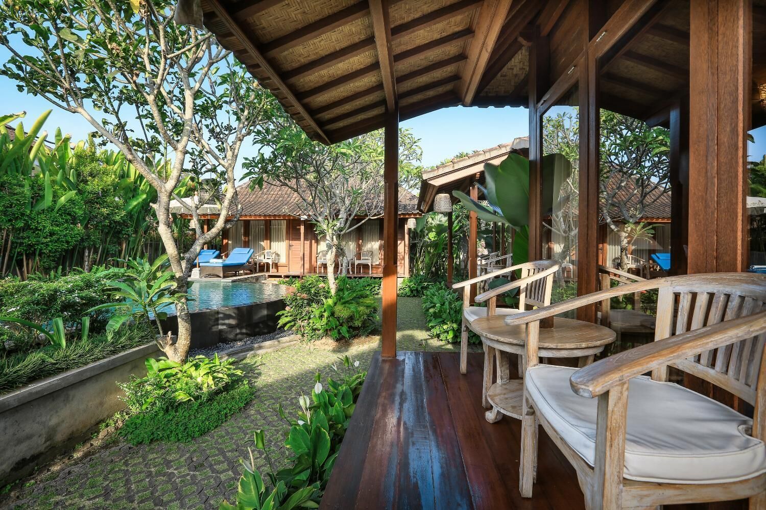 Yana Villas Kemenuh by Pramana Villas