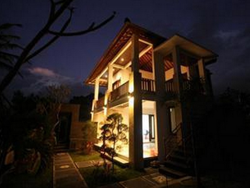 Yuliati Villa