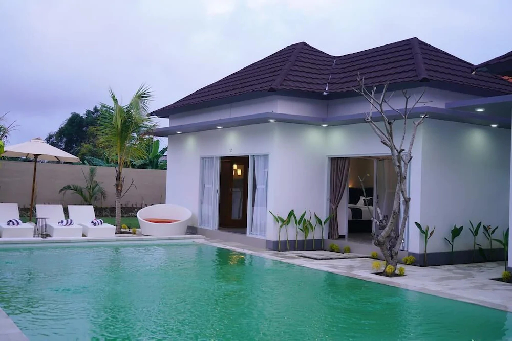 Daniswara Villa