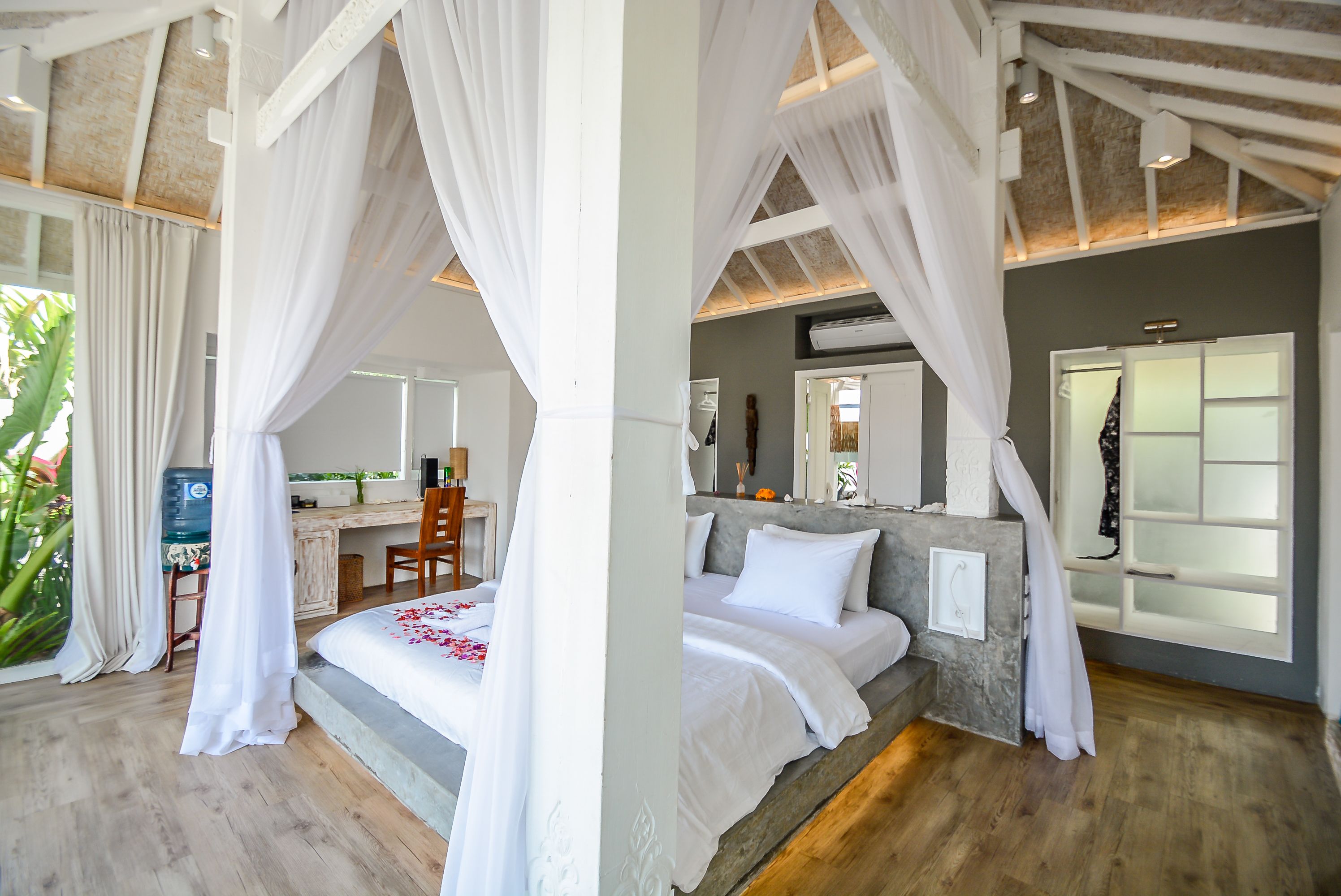Mahi Mahi Villas and Suites