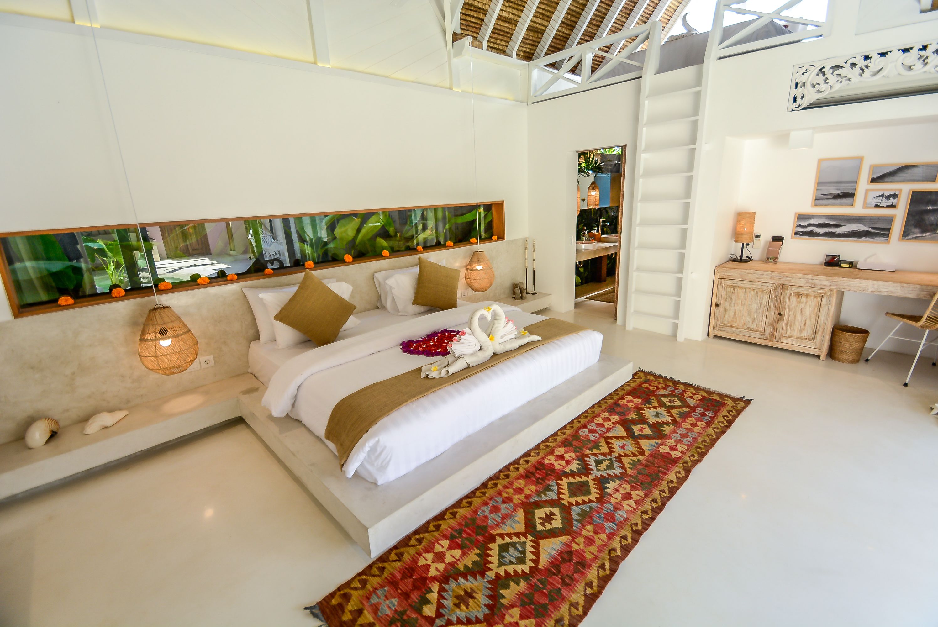 Mahi Mahi Villas and Suites