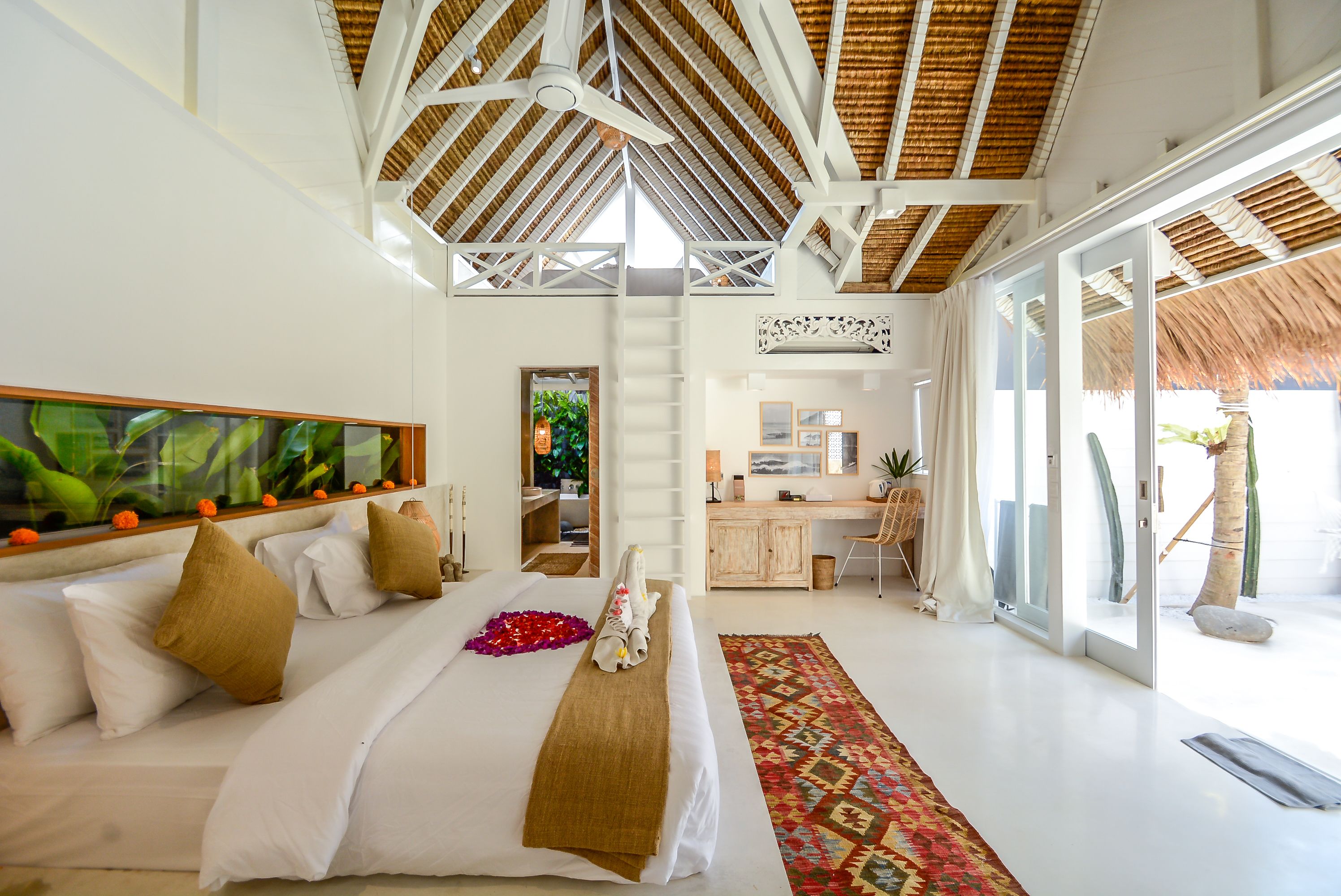 Mahi Mahi Villas and Suites