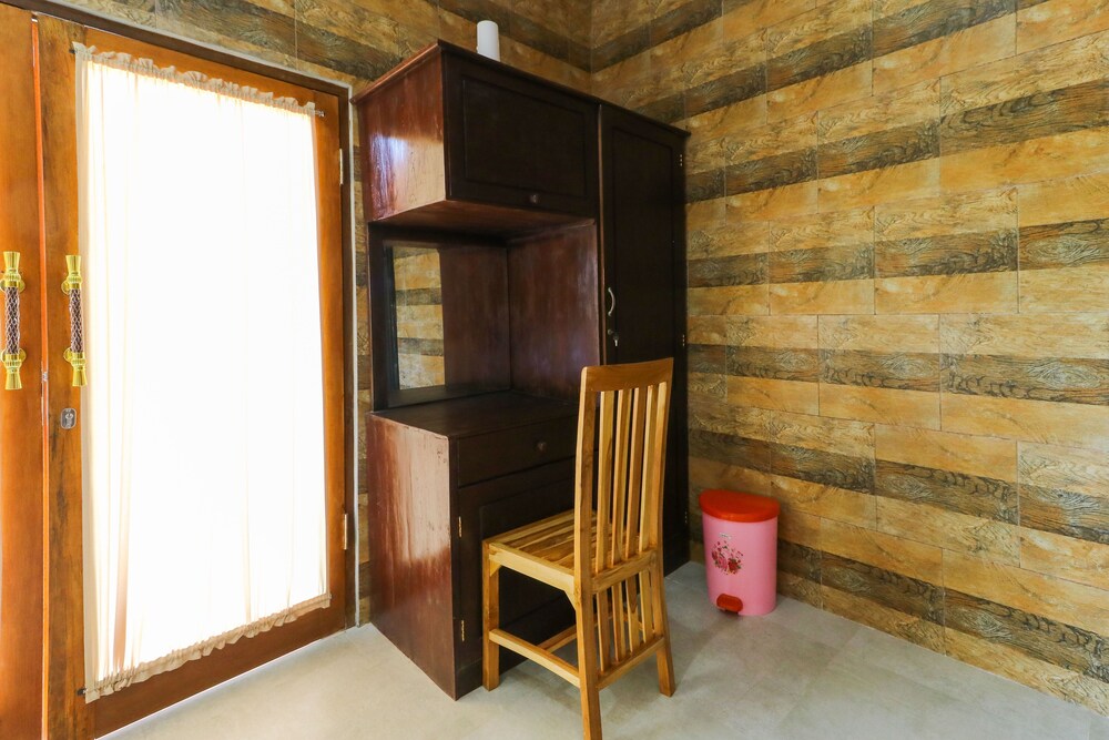Manik Homestay