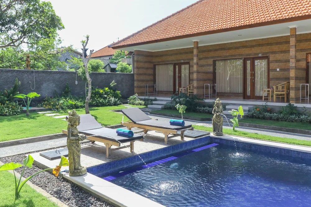 Manik Homestay