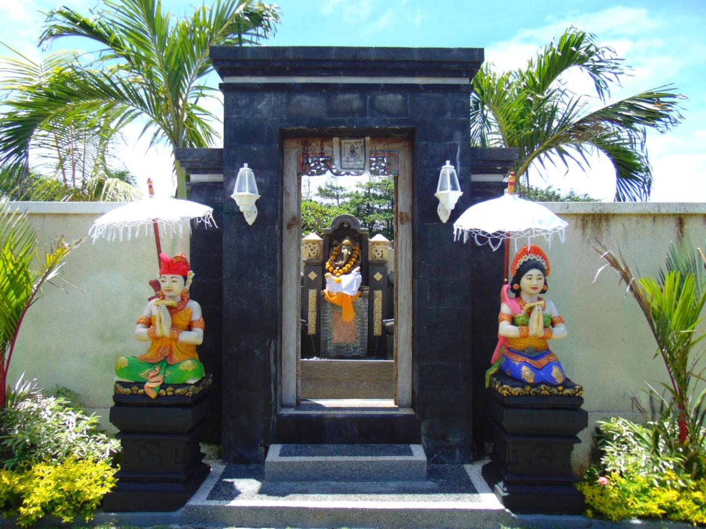 Taman Asih Bingin Homestay