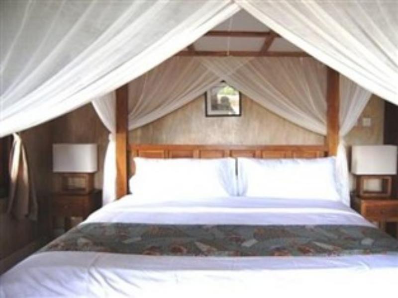 Three Monkeys Villas