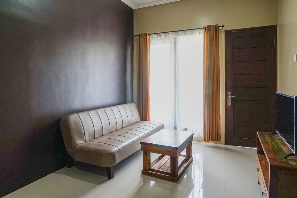Uli Bali Hostel