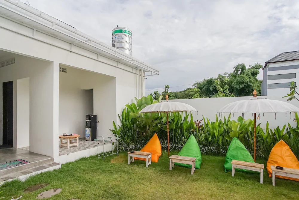 Uli Bali Hostel