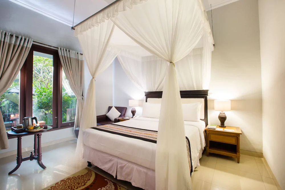 U Tube Hotel & Spa