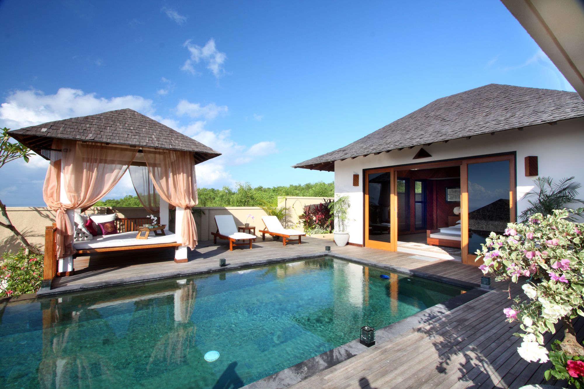 Aisis Luxury Villas And Spa