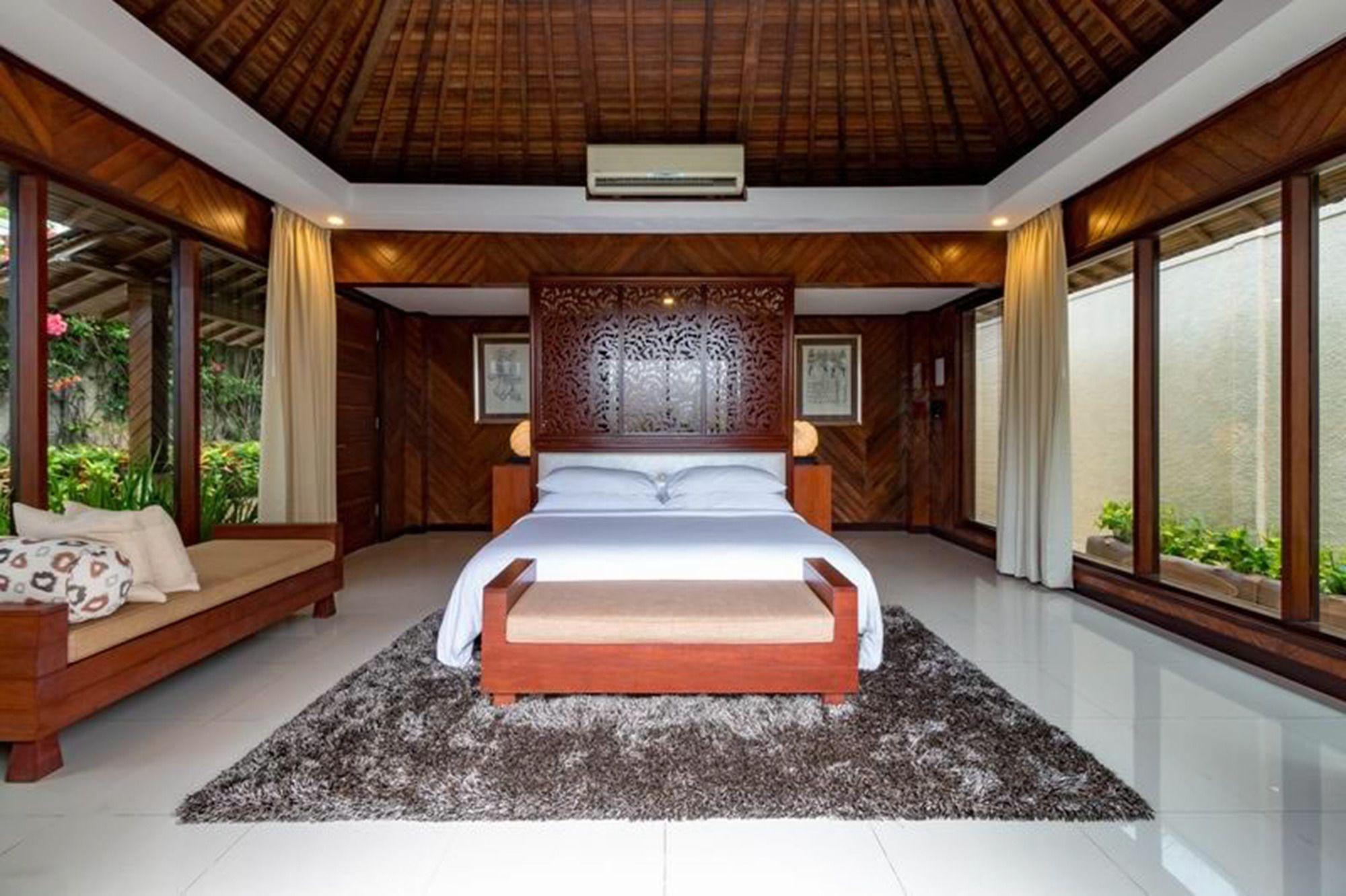 Aisis Luxury Villas And Spa