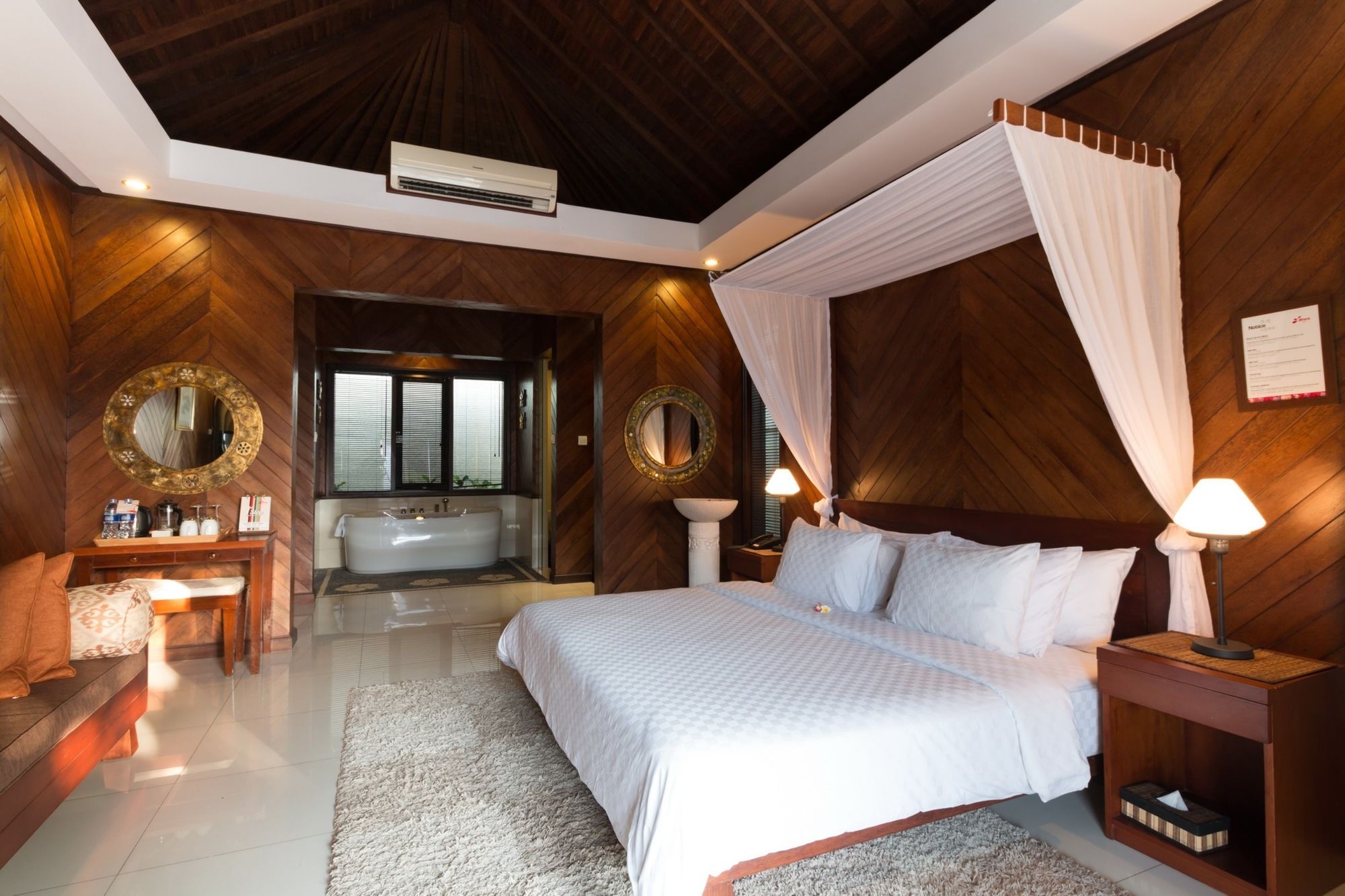Aisis Luxury Villas And Spa