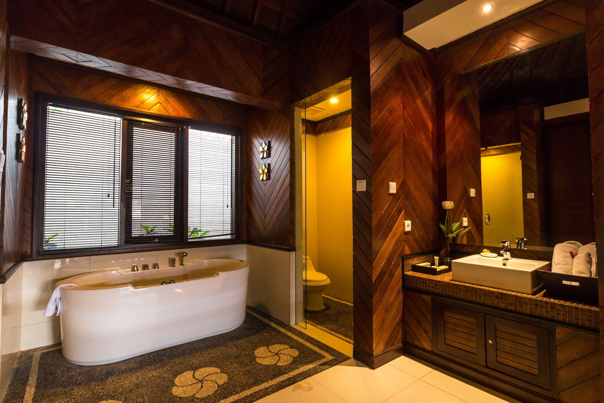 Aisis Luxury Villas And Spa