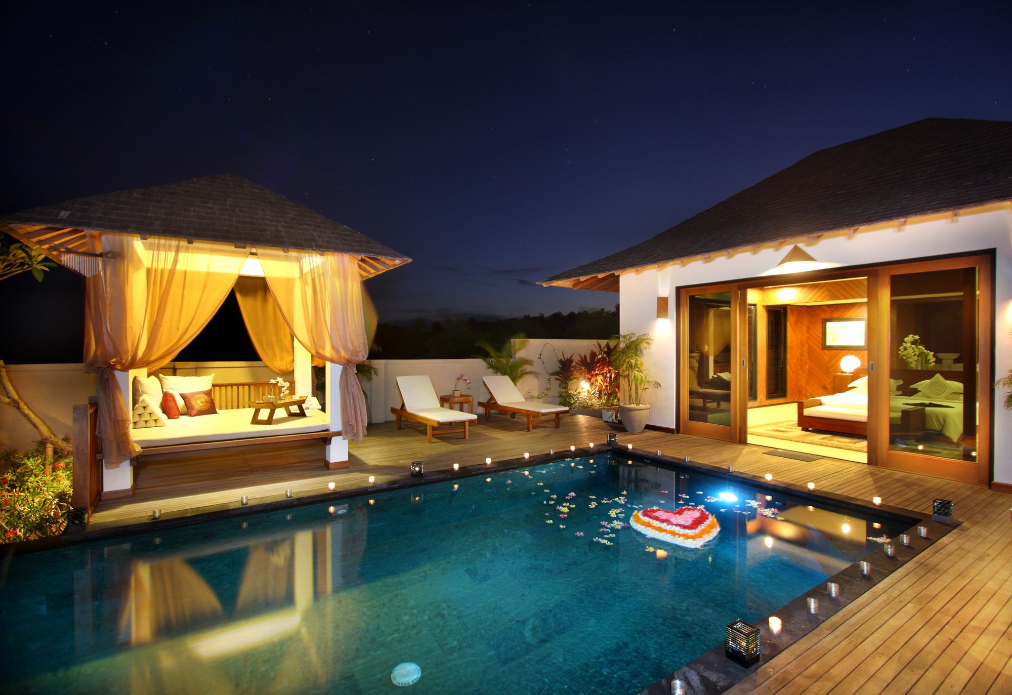 Aisis Luxury Villas And Spa