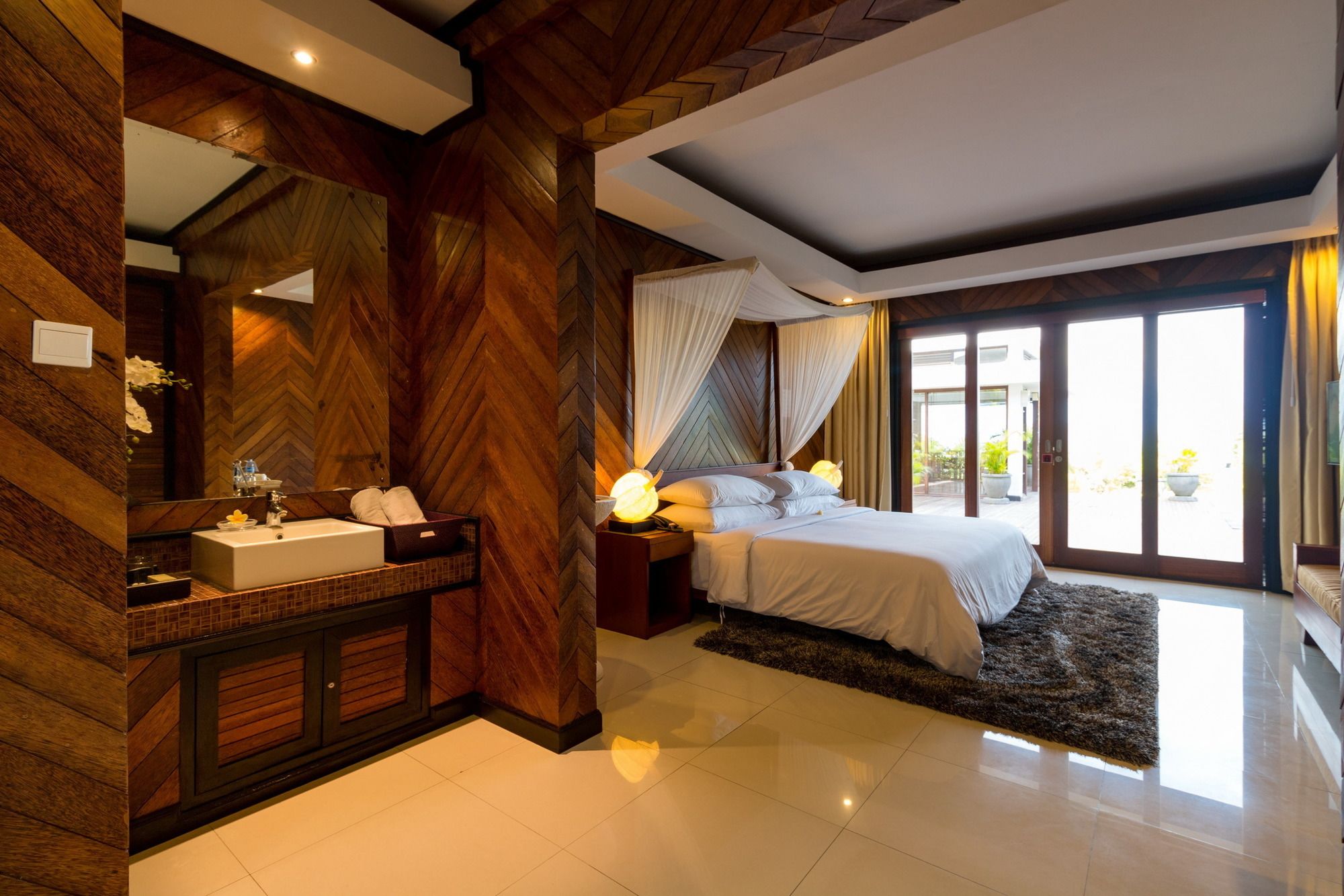 Aisis Luxury Villas And Spa