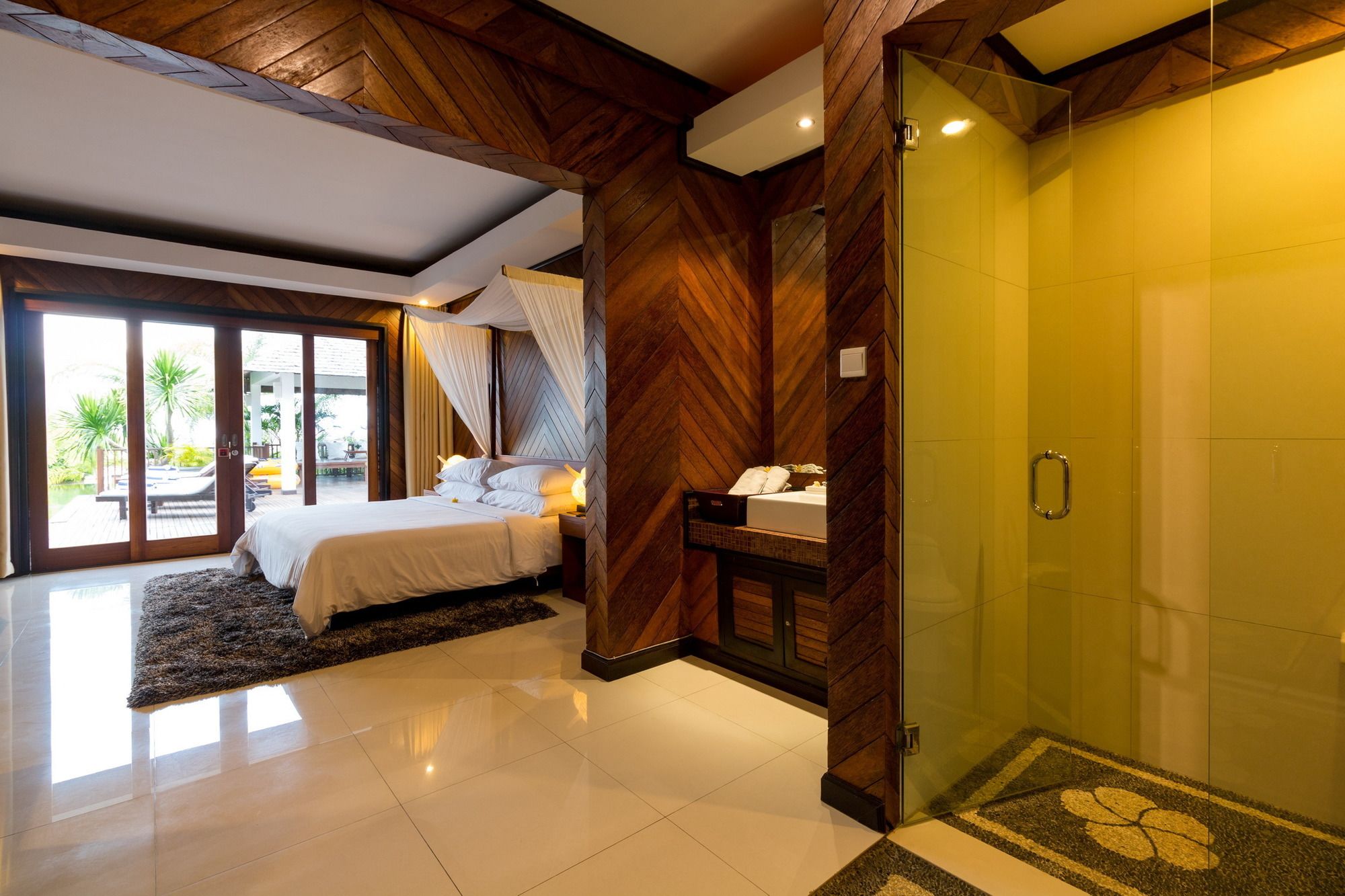 Aisis Luxury Villas And Spa