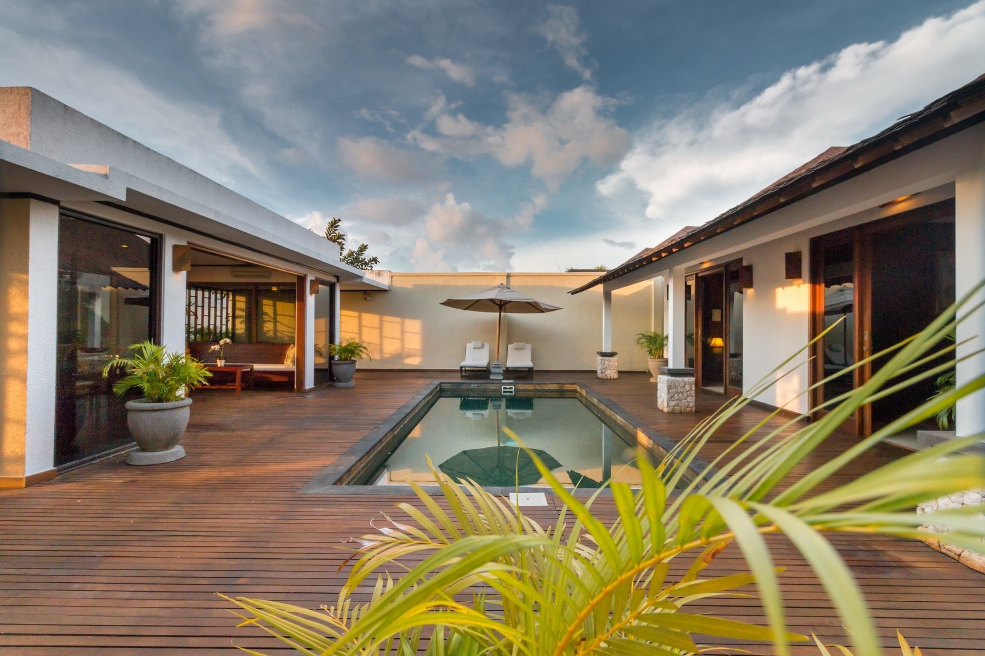 Aisis Luxury Villas And Spa