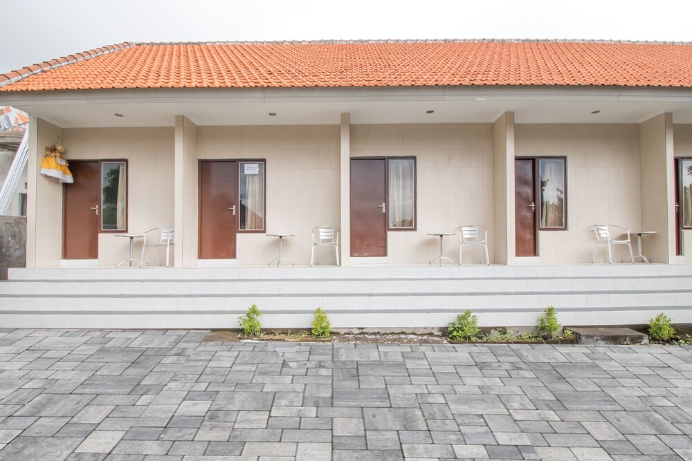 Berlian House Ungasan by OYO Rooms