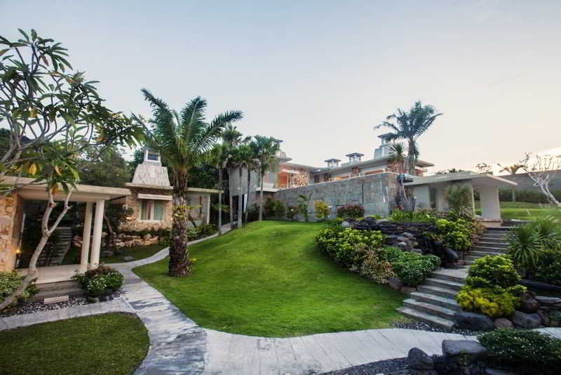 Noah Villa And Chapel