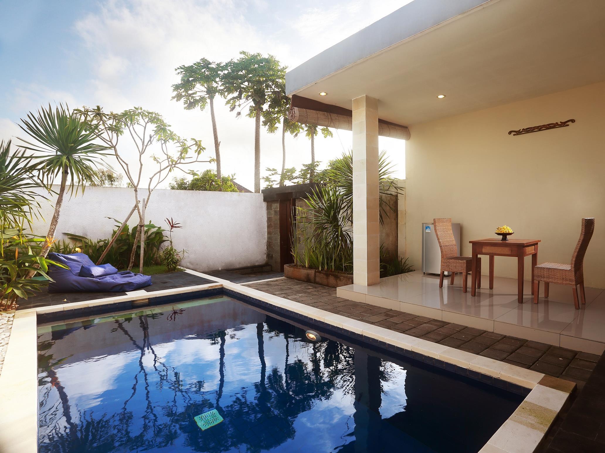 Palm Leaf Villa