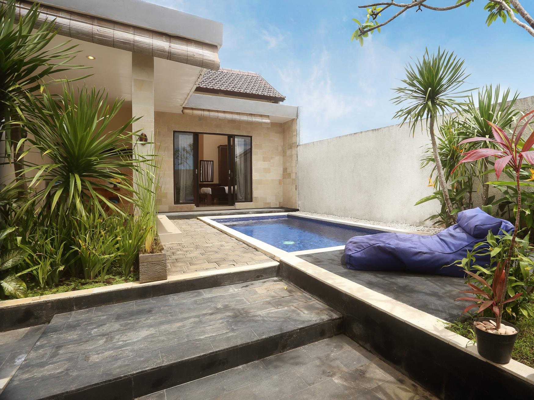 Palm Leaf Villa
