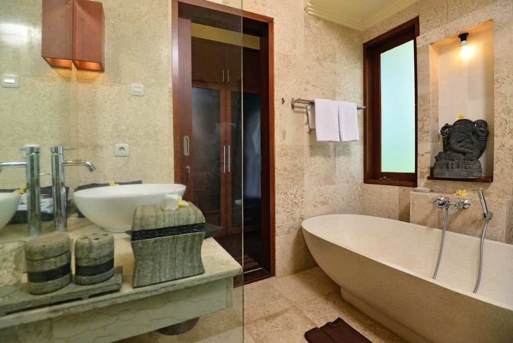 Pearl Villa