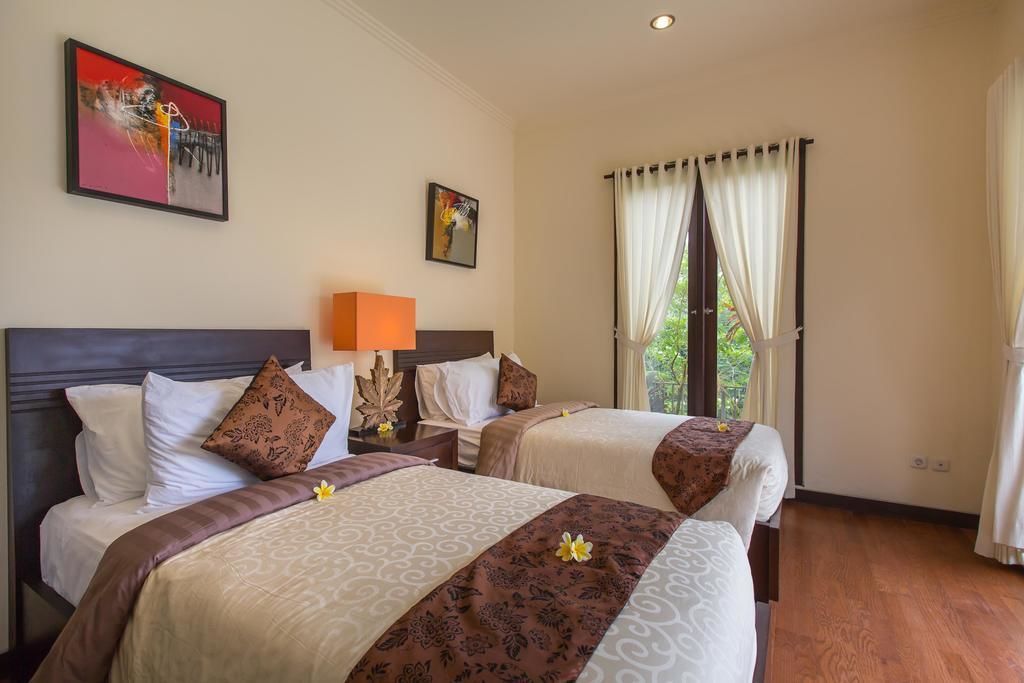 Pearl Villa