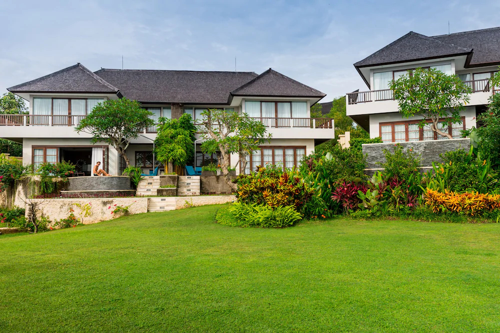 Sun Island Suites