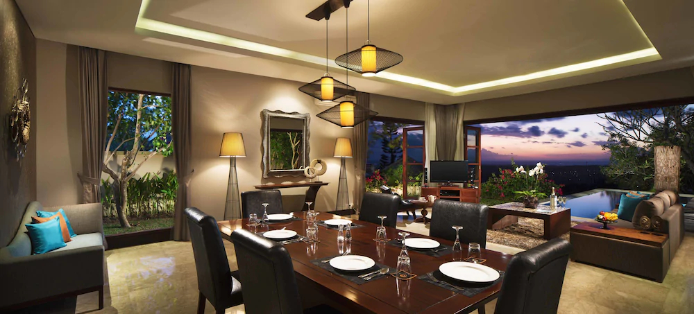 Sun Island Suites