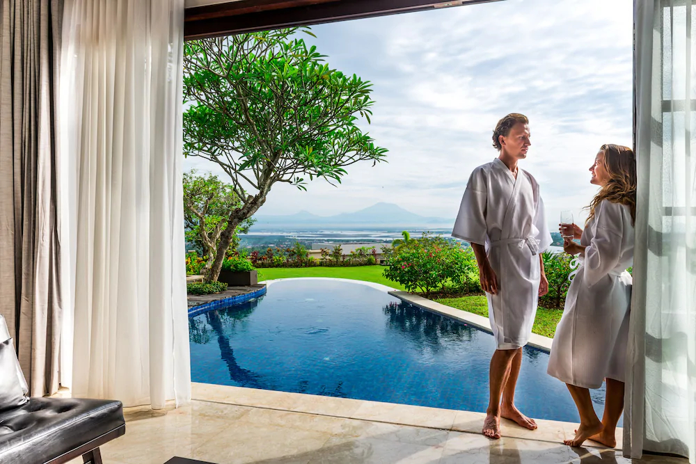 Sun Island Suites