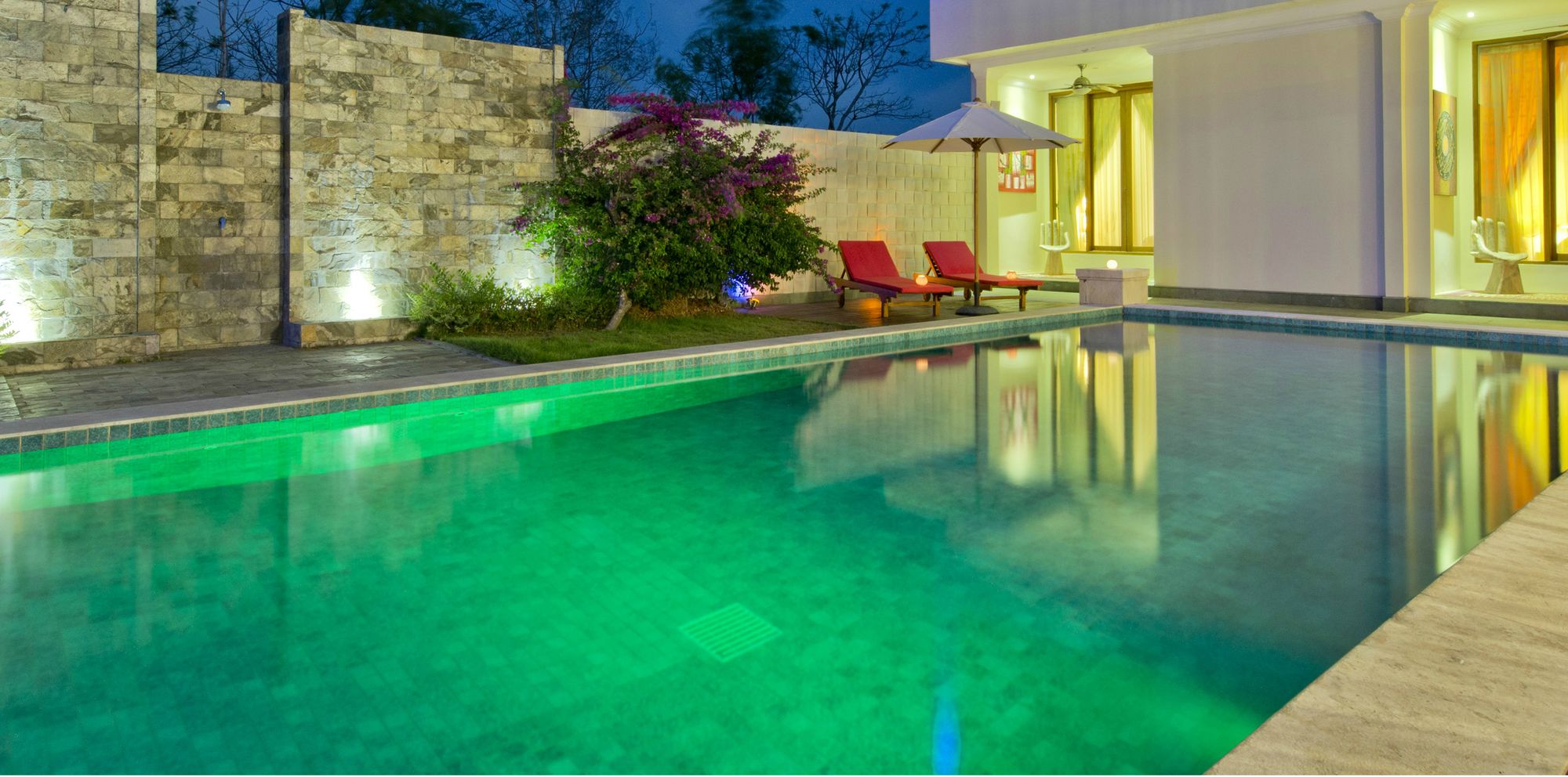 Sunset Villa
