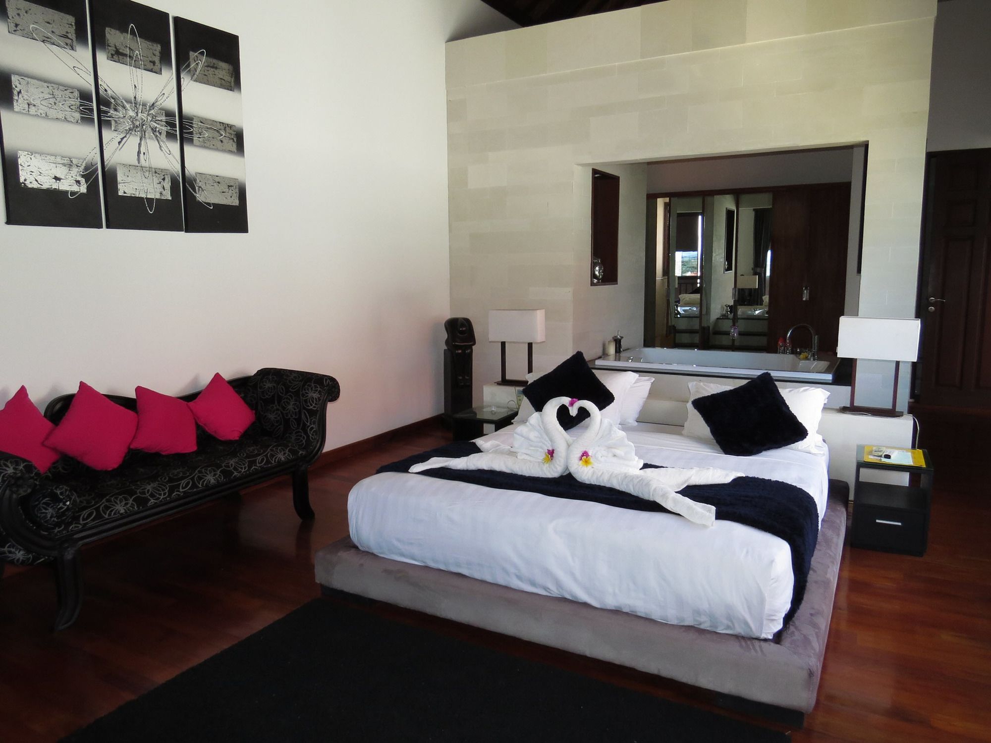 Villa Lebah