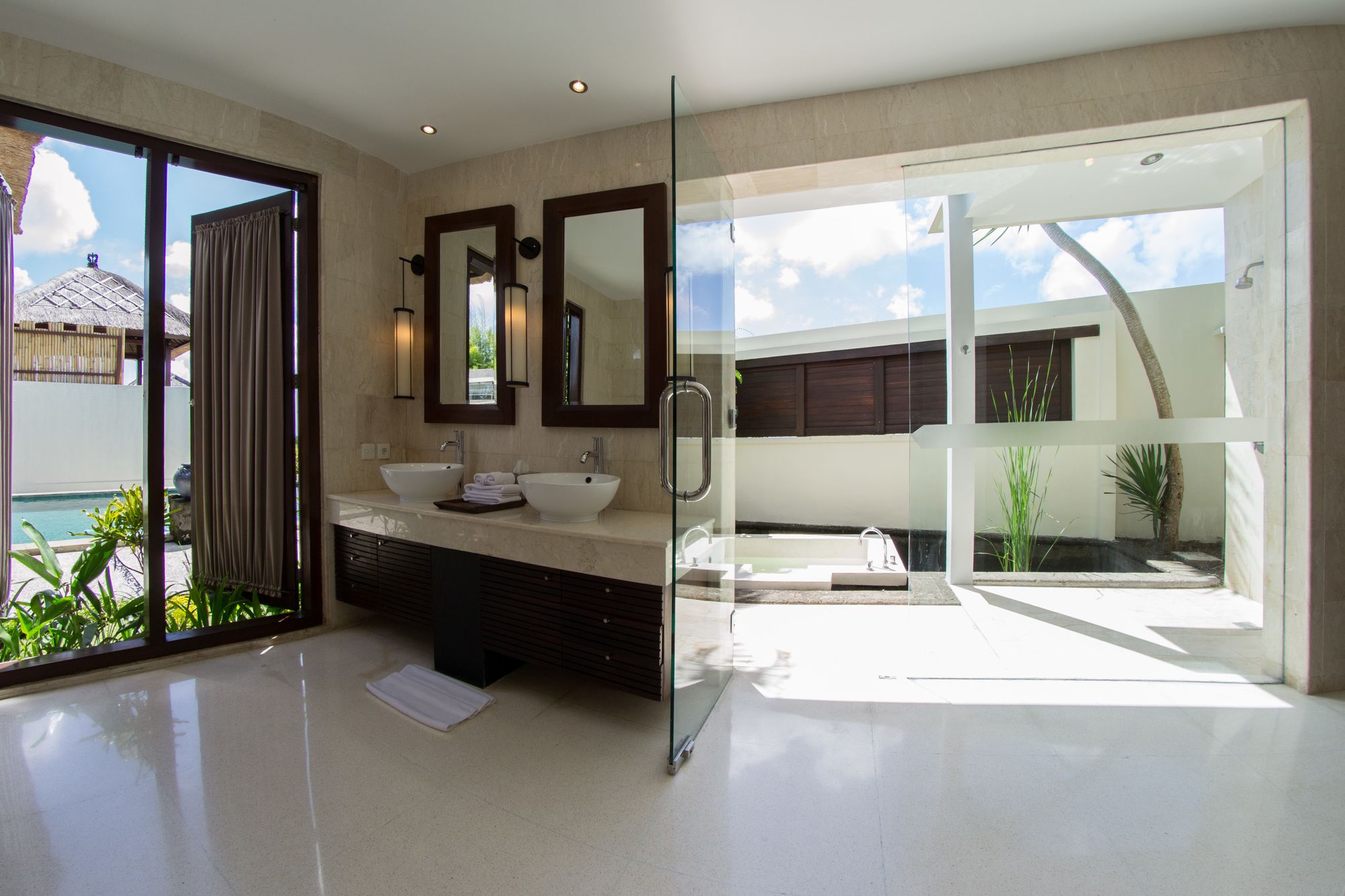 Villa Seratus