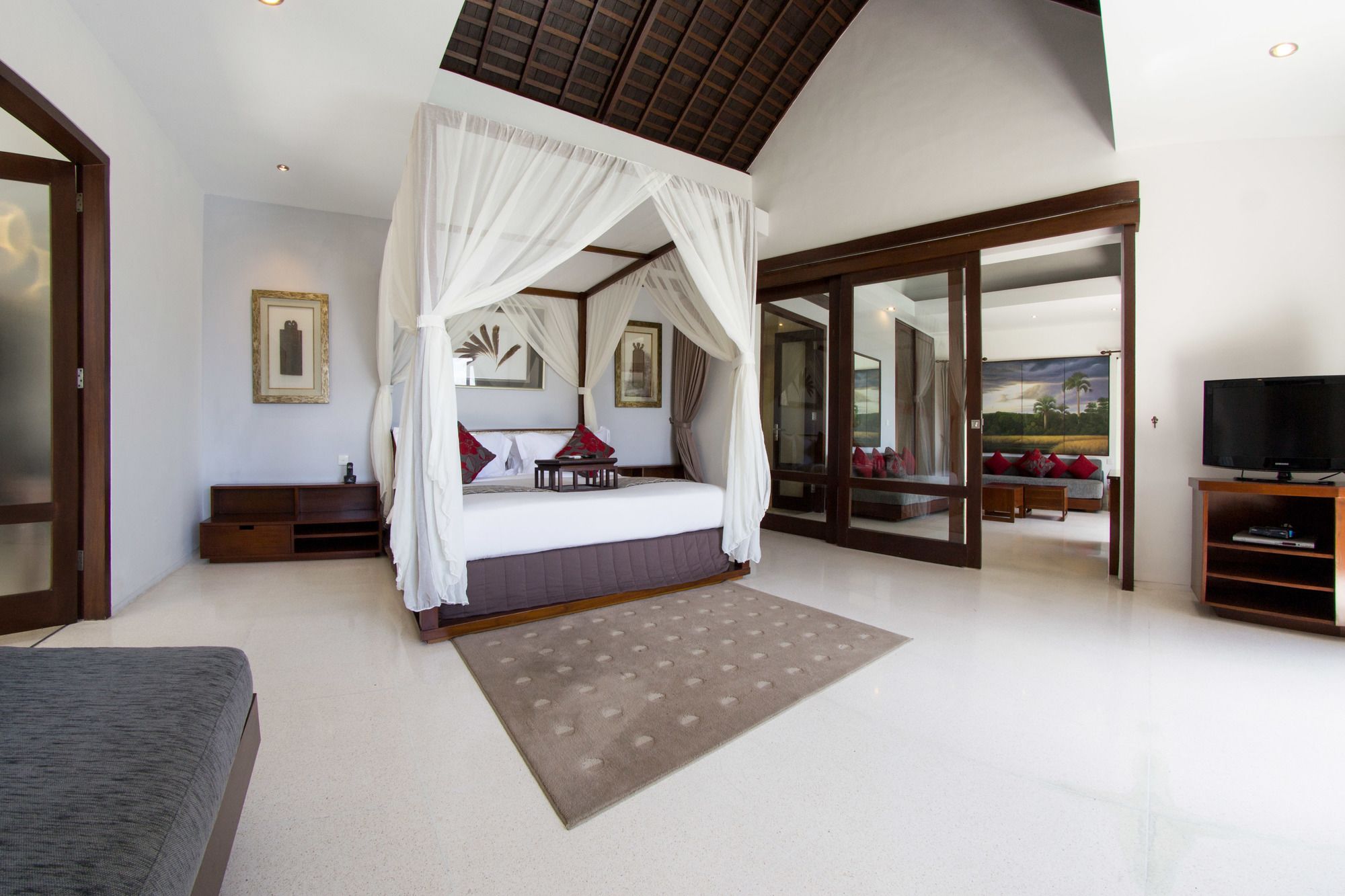 Villa Seratus
