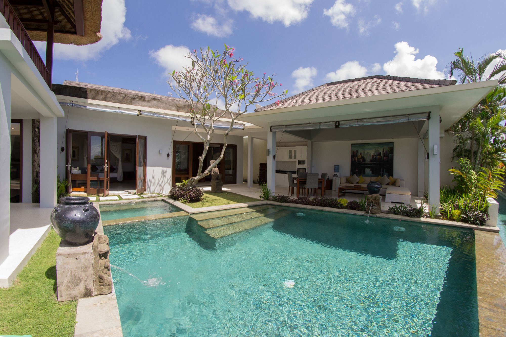 Villa Seratus
