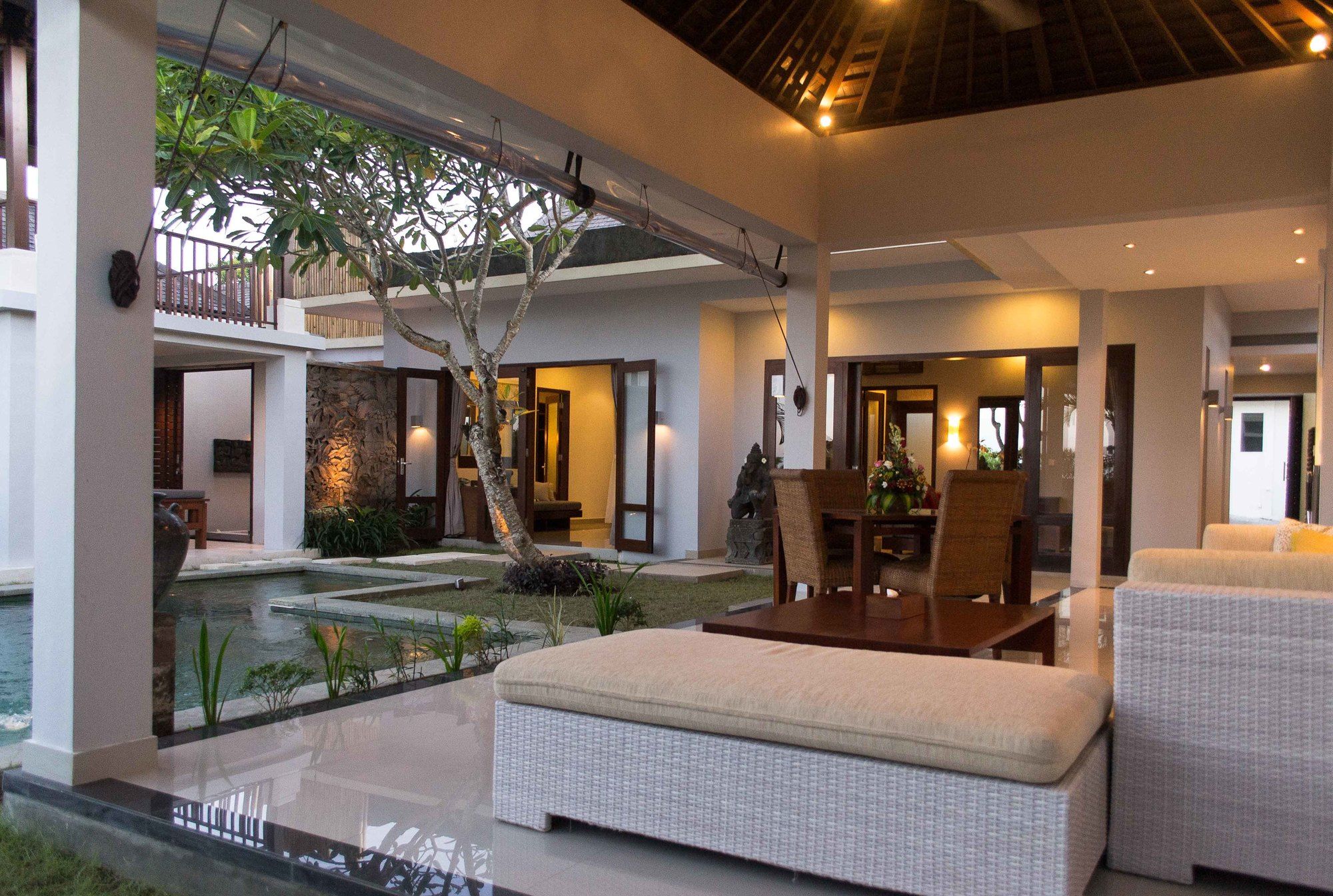 Villa Seratus