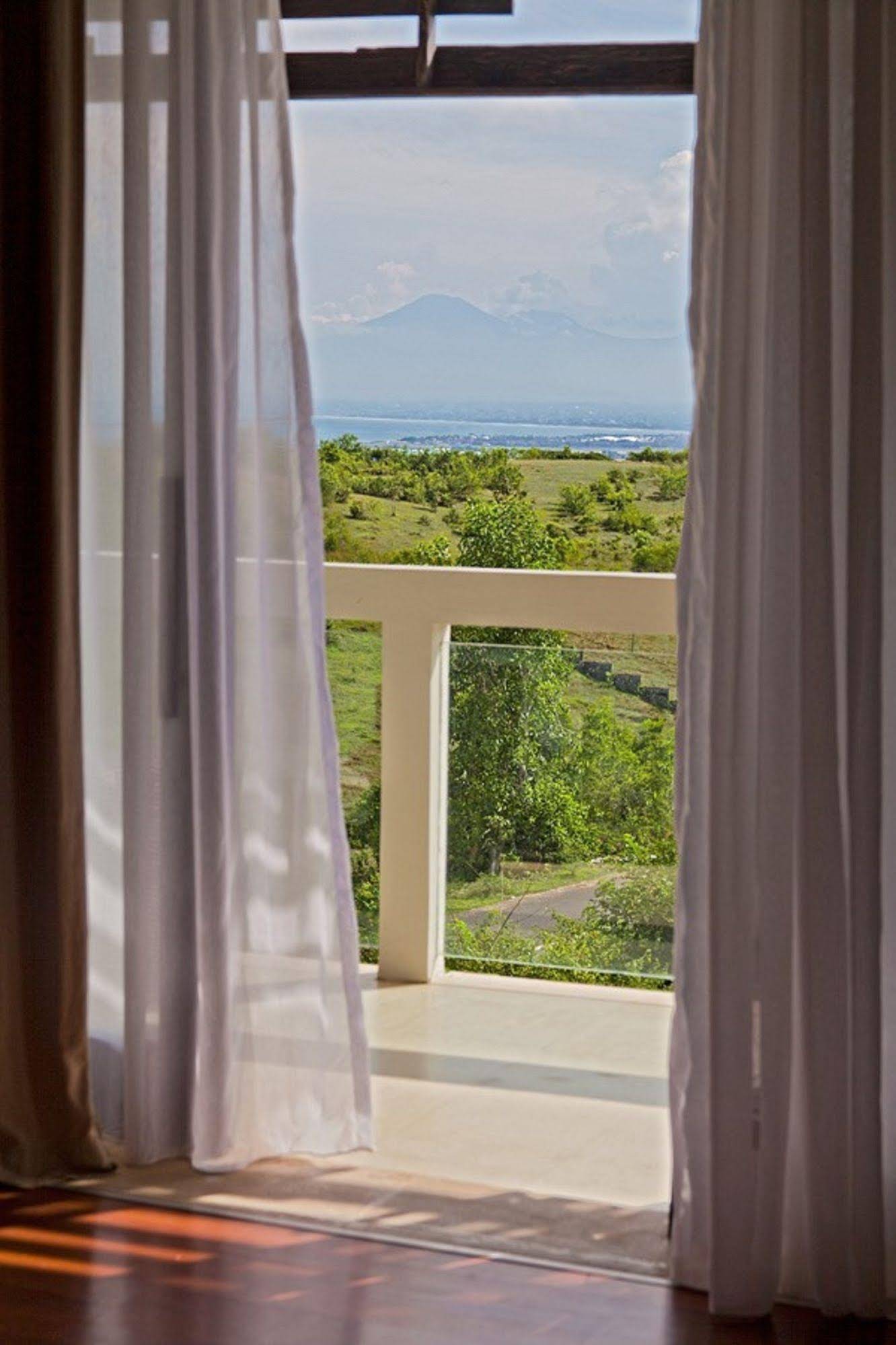 Villa Sky House